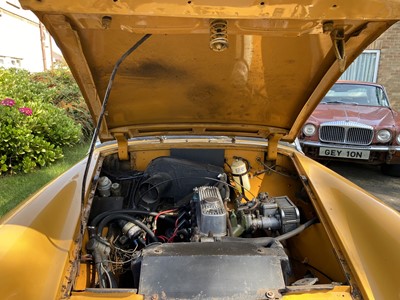 Lot 301 - 1972 MG Midget 1275