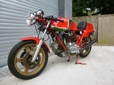 Lot 38 - 1979 Ducati 864cc Mike Hailwood Replica