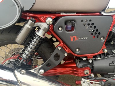 Lot 85 - c2016 Moto Guzzi V7 II Racer