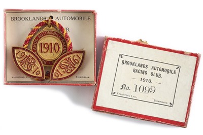 Lot 207 - Brooklands Automobile Racing Club BARC Member’s Badge Boxed Set, 1910