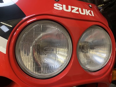 Lot 26 - 1990 Suzuki GSXR1100