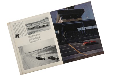 Lot 65 - Ferrari Yearbook - 1962