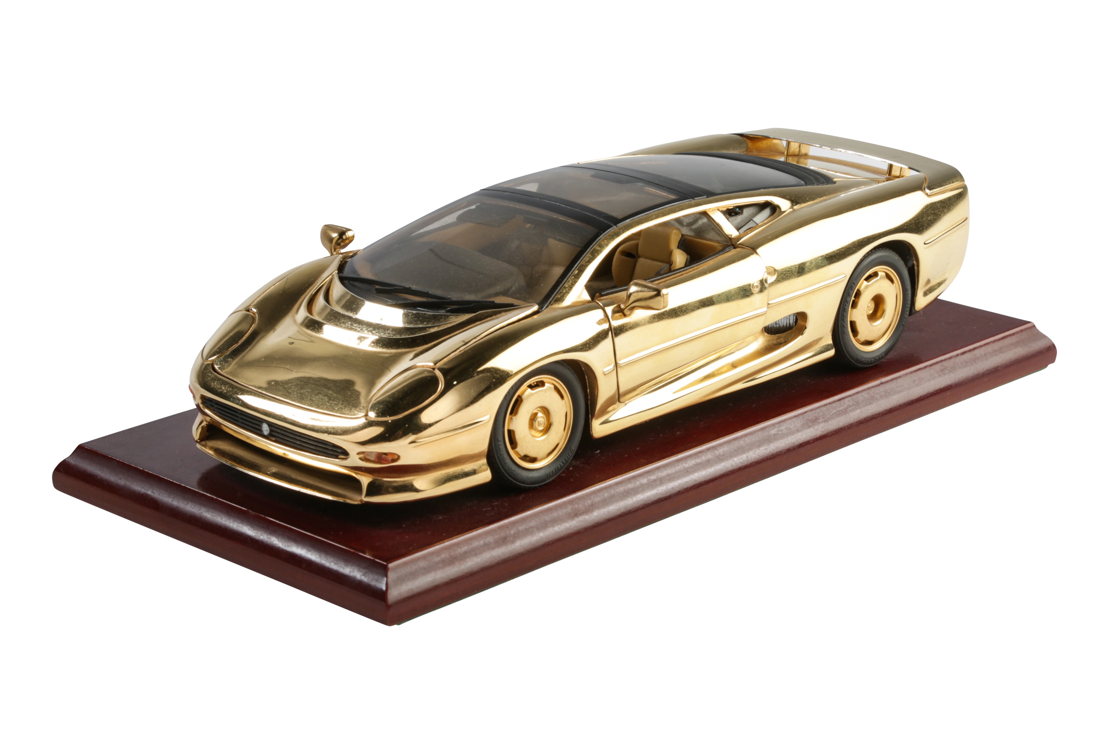 Lot 284 - Gold-Plated Jaguar XJ220 1:18 Scale Model