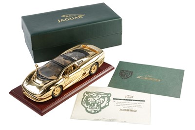Lot 284 - Gold-Plated Jaguar XJ220 1:18 Scale Model