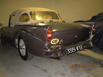 Lot 343 - 1961 Daimler SP250 Dart