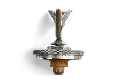 Lot 524 - A Bentley Forward-Leaning Winged 'B' Mascot