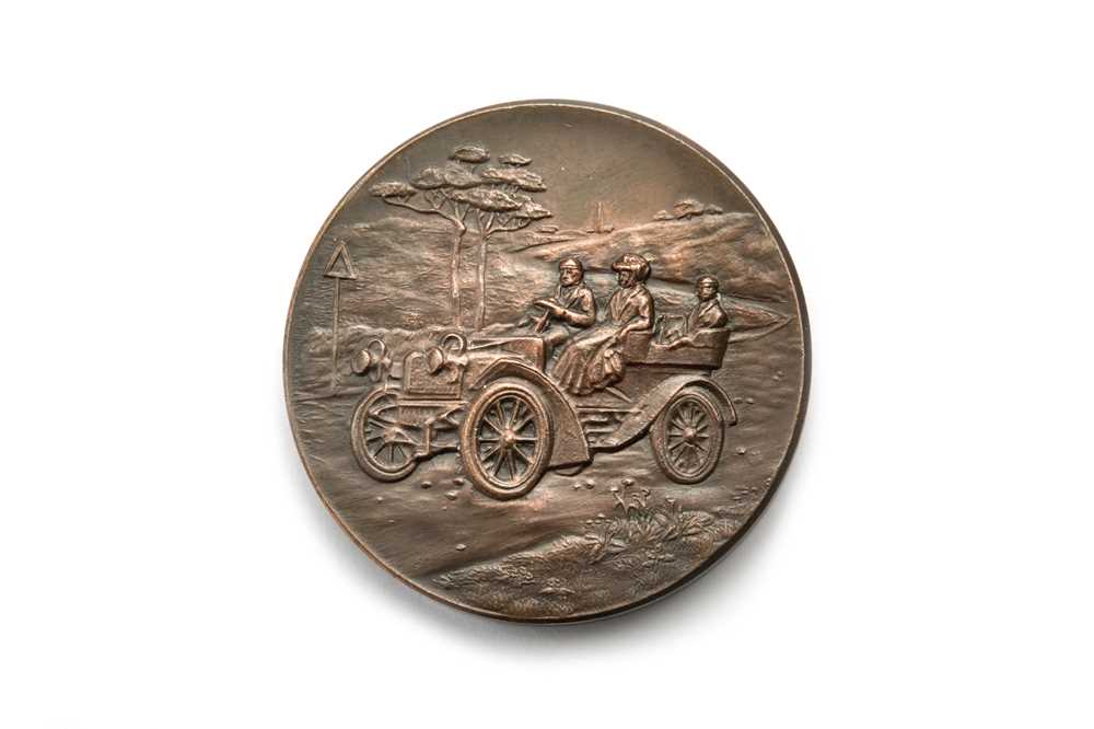 Lot 188 - A Rare Cardiff Motor Club Bronze Award Medallion, Dated 1907