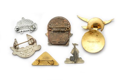 Lot 534 - Early Motorcycle/Cycle Lapel Badges