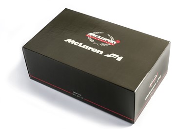 Lot 584 - McLaren F1 - 1/12 Minichamps Model - Special 'Speckled Blue' Edition