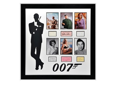 Lot 77 - James Bond - 'Goldfinger' - Main-Cast Signed Autograph Presentation