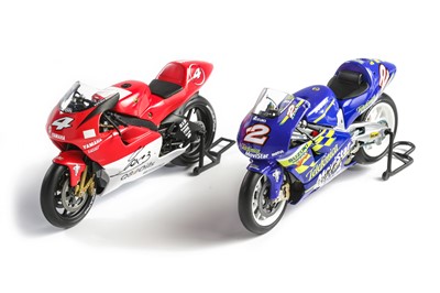 Lot 653 - Two Signed 1:12 Scale Motorcycle Models by Minichamps/Paul’s Model Art