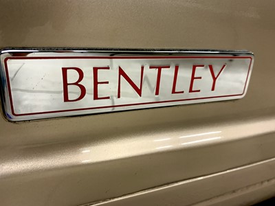 Lot 16 - 1998 Bentley Turbo RT