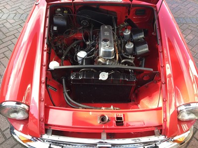 Lot 19 - 1963 MG B Roadster