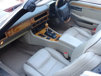 Lot 223 - 1995 Jaguar XJS 4.0 Celebration Convertible