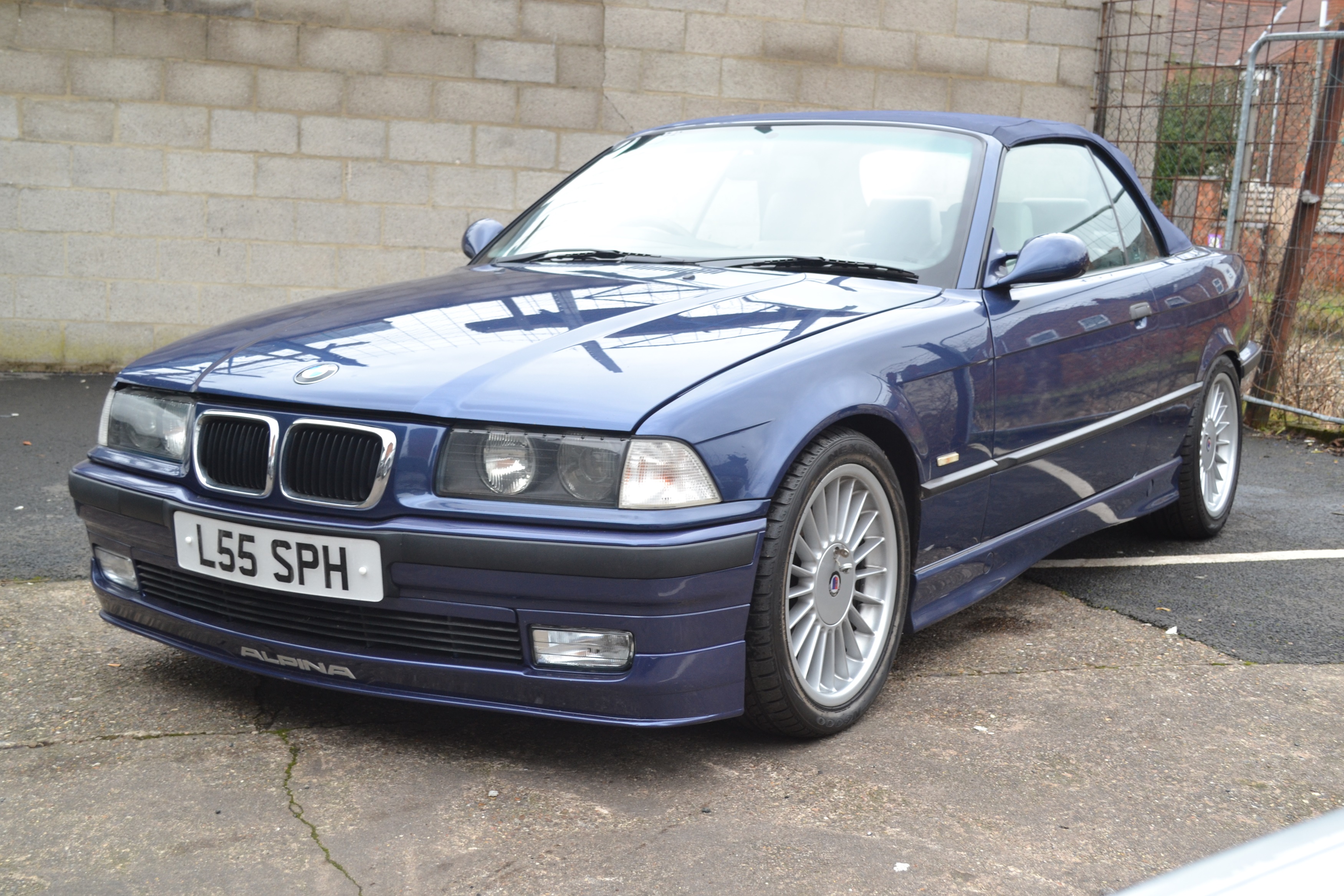 Lot 243 - 1999 BMW Alpina B3 3.2 Cabriolet