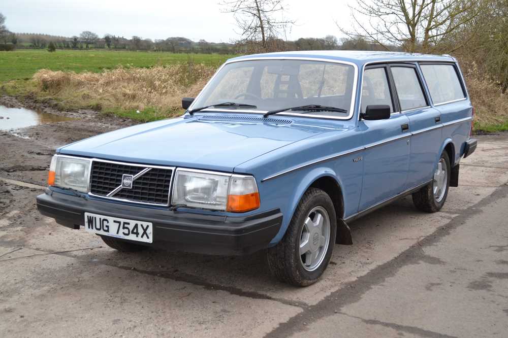 Volvo 245 dl