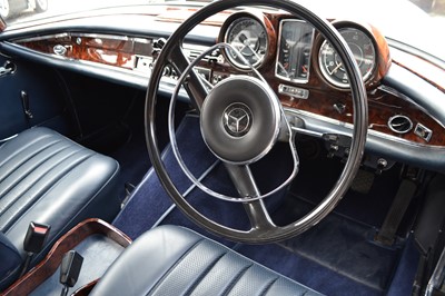 Lot 233 - 1966 Mercedes-Benz 250 SE Coupe
