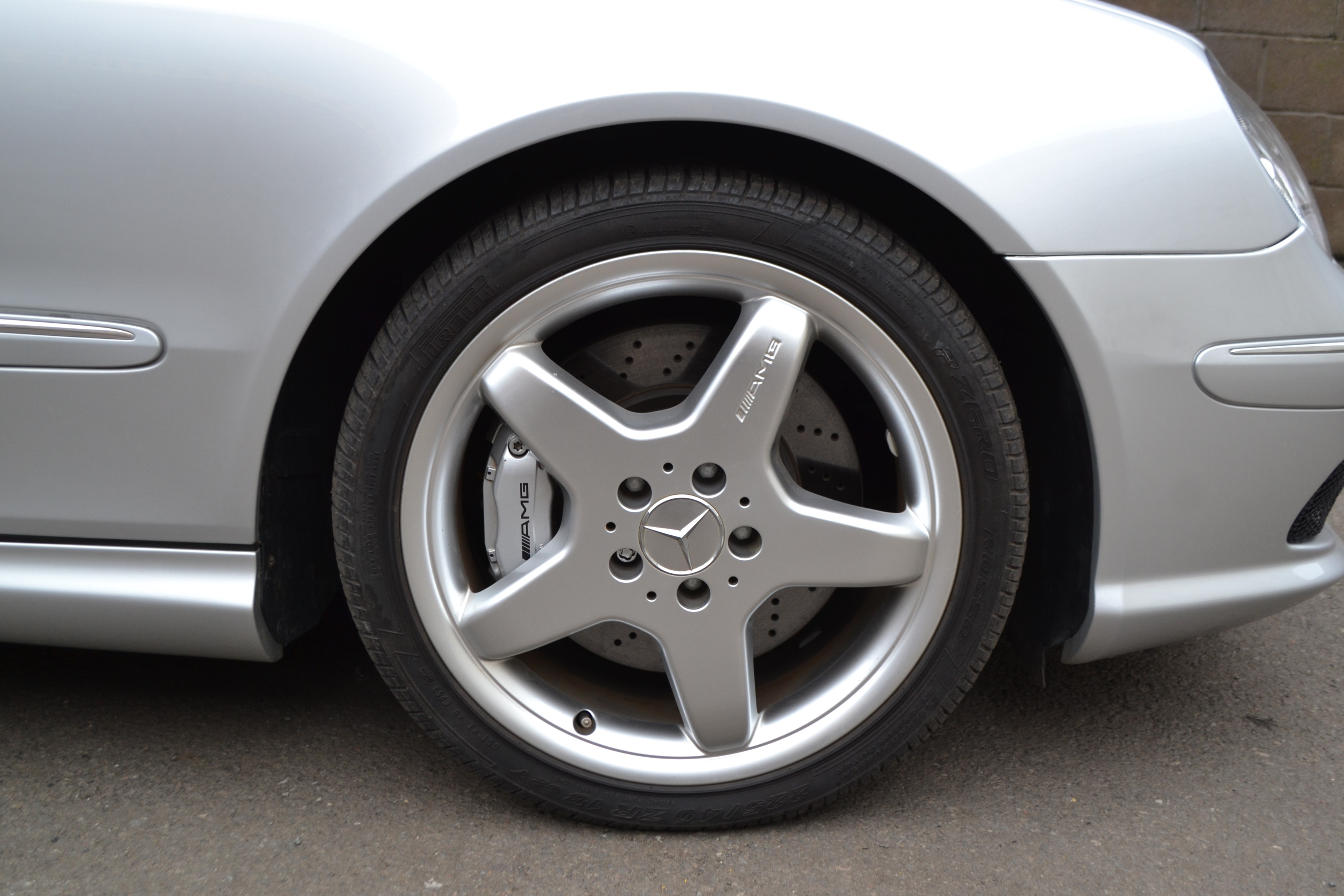 Lot 217 - 2003 Mercedes-Benz CLK 55 AMG