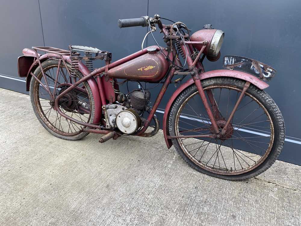 Lot 139 1953 James Comet Deluxe