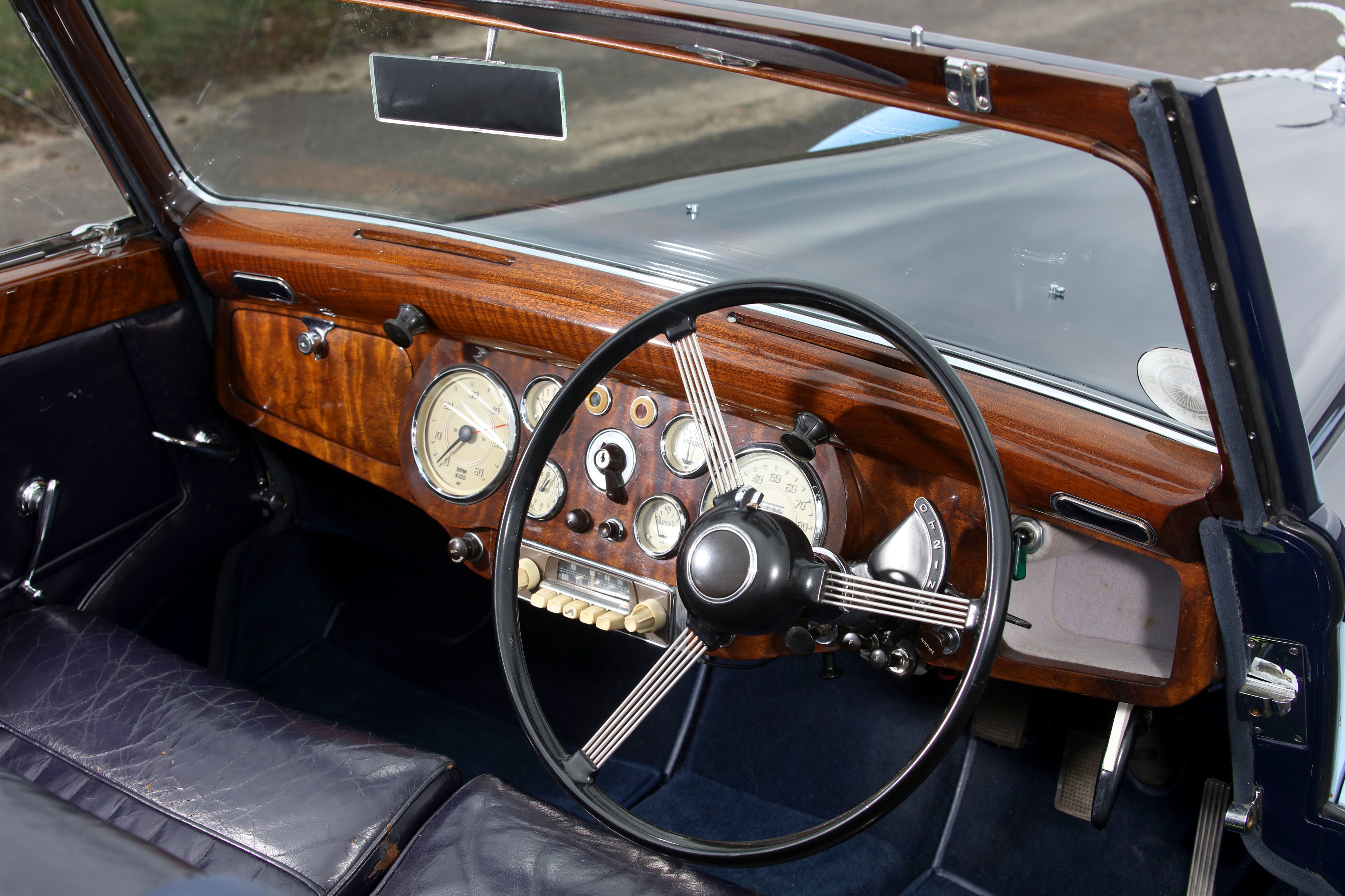 Lot 76 - 1952 Daimler Db18 Special Sports Drophead