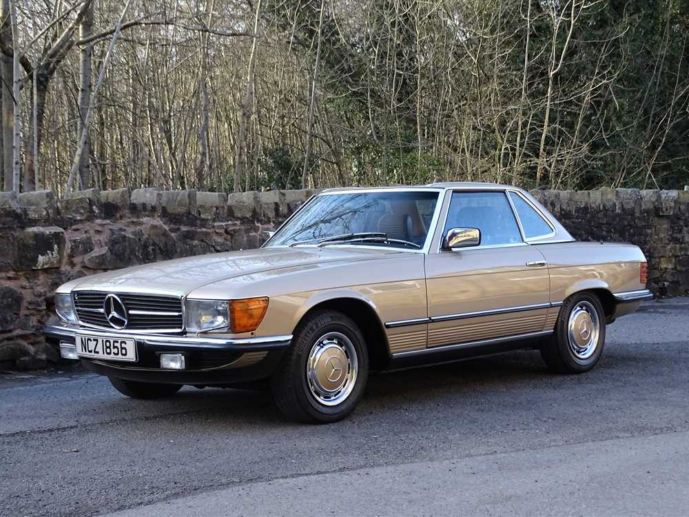 Lot 30 - 1985 Mercedes-Benz 280 SL