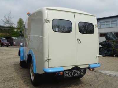 Lot 69 - 1956 Morris J-Type Van