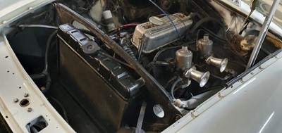 Lot 357 - 1976 MG B Roadster