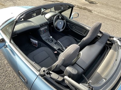 Lot 302 - 1998 BMW Z3 Roadster