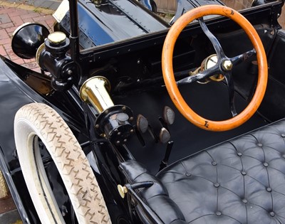 Lot 102 - 1915 Ford Model T Runabout