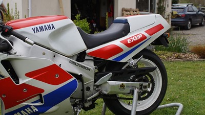 Lot 205 - 1989 Yamaha FZR1000REXUP