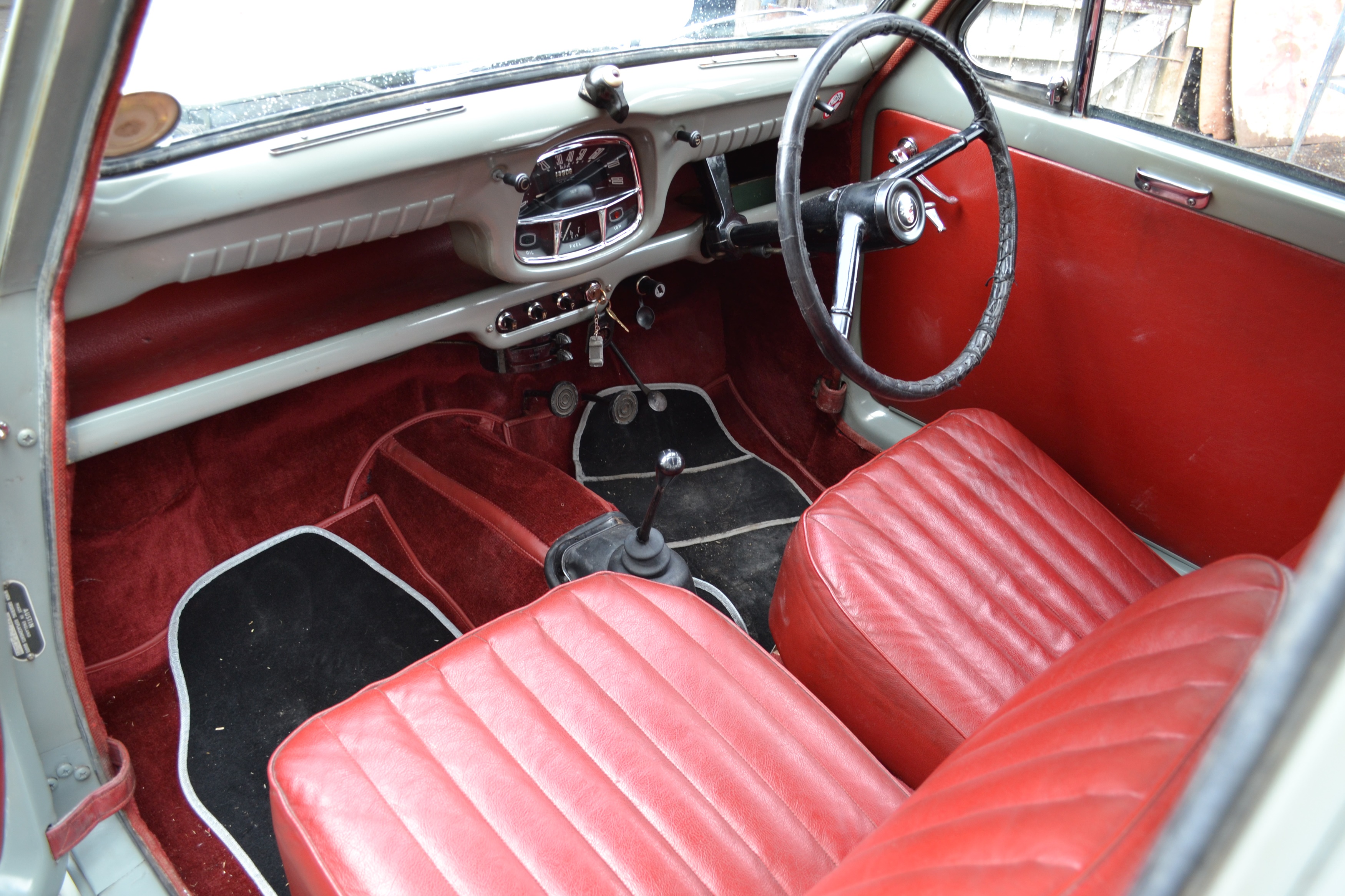 Lot 352 - 1957 Austin A35 Saloon