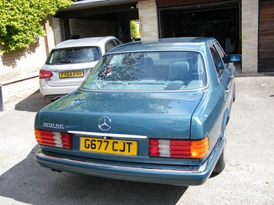 Lot 355 - 1989 Mercedes 300 SE Auto