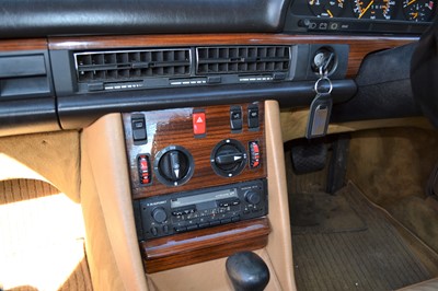 Lot 363 - 1985 Mercedes-Benz 280 SE