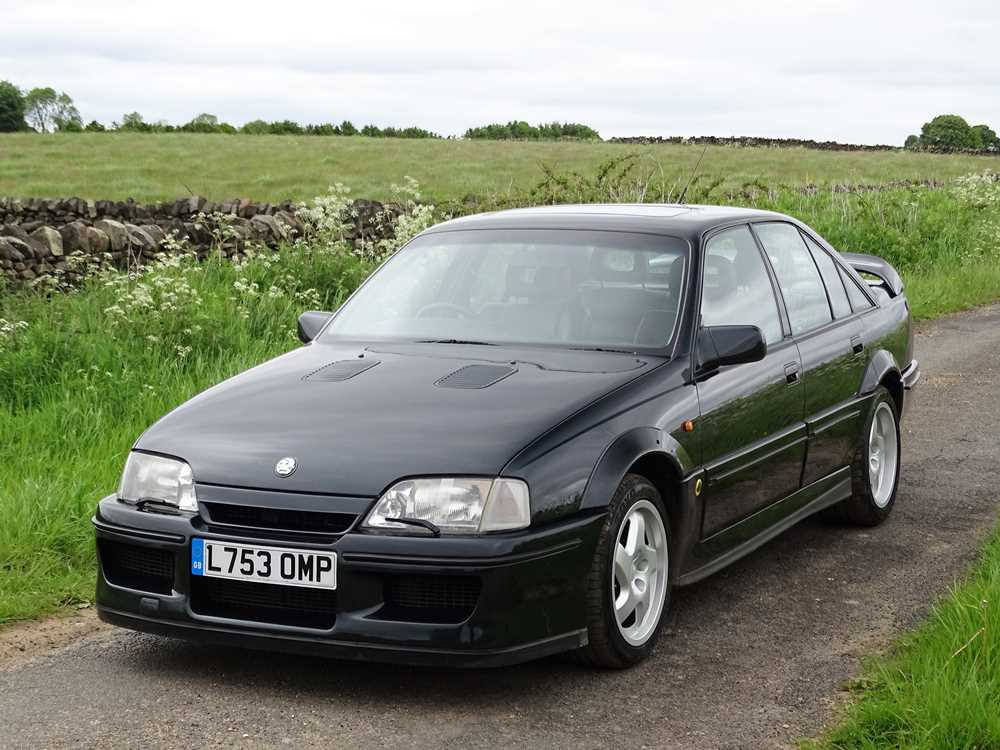 Lot 64 - 1993 Vauxhall Lotus Carlton