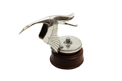 Lot 590 - A Rare Hispano-Suiza H6B Flying Stork Mascot by Bazin