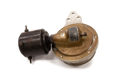 Lot 529 - A Good Klaxon Model 20 6-Volt Electric Horn