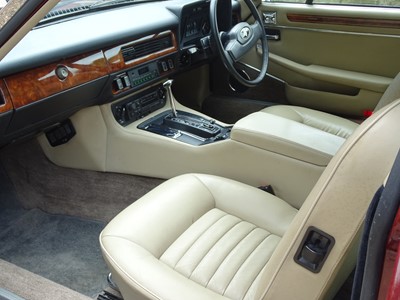 Lot 42 - 1986 Jaguar XJ-S 5.3 HE