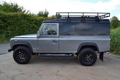 Lot 65 - 2004 Land Rover Defender 110 TD5