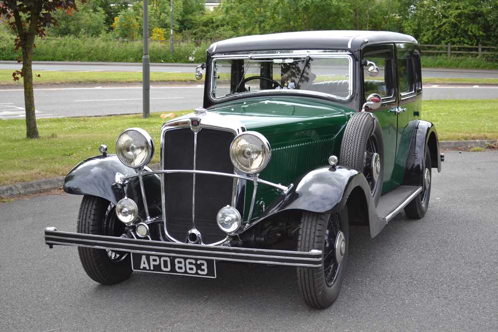 Lot 11 1935 Morris Oxford Sixteen Saloon