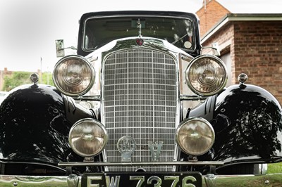 Lot 310 - 1936 Vauxhall DX 14/6 Saloon