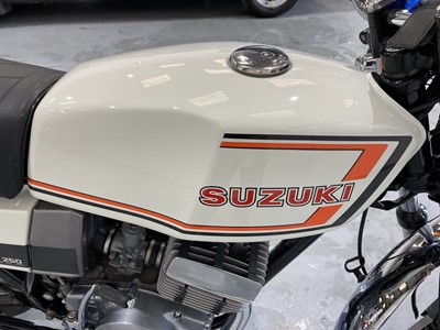 Lot 98 - 1981 Suzuki X7 250