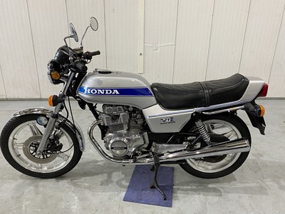 Lot 92 - 1979 Honda CB250N Superdream