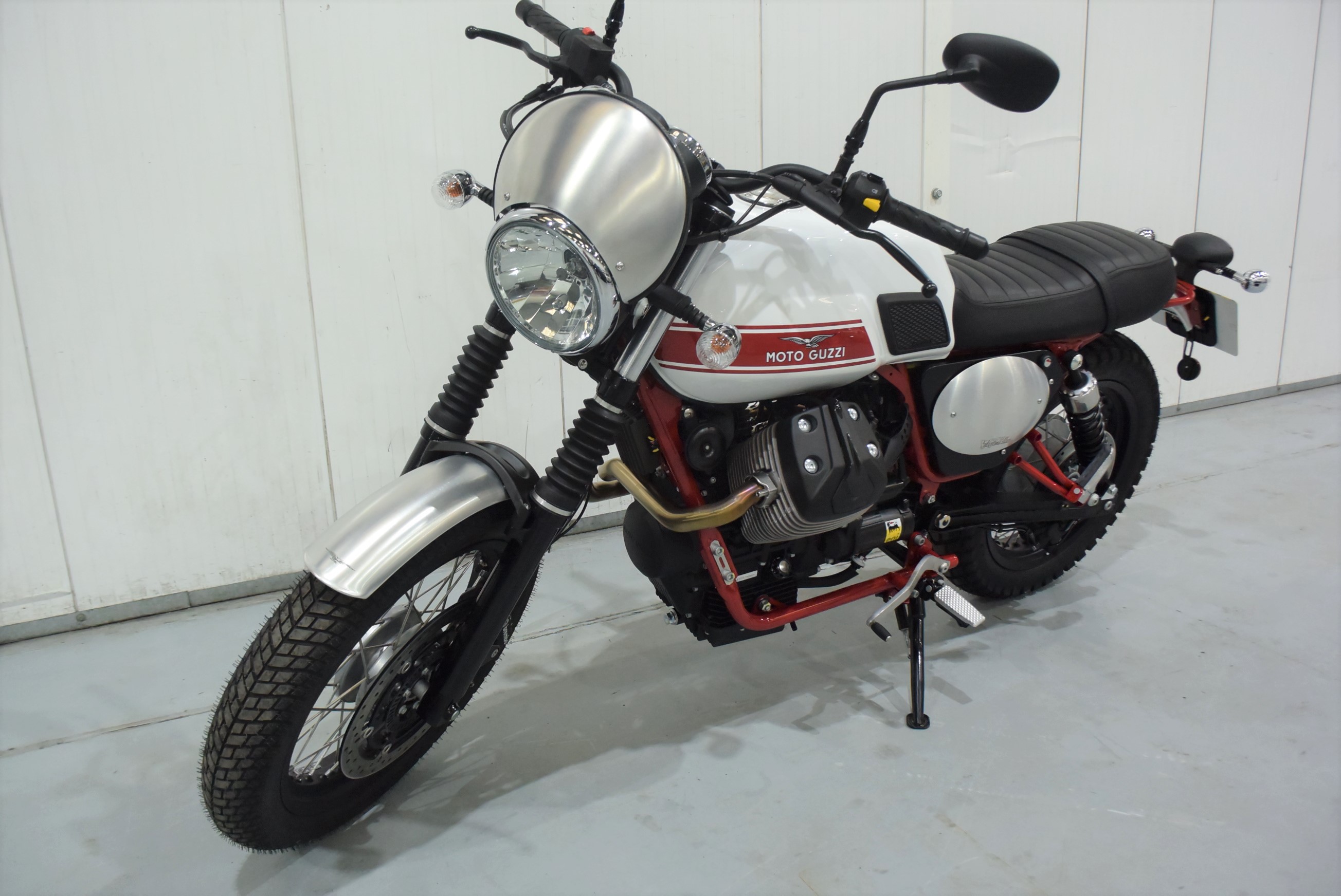 Moto guzzi v7 stornello 2024 for sale