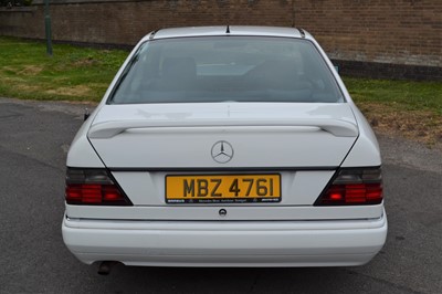 Lot 336 - 1994 Mercedes-Benz E220 Coupe