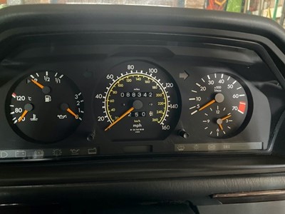 Lot 350 - 1992 Mercedes-Benz 320 CE