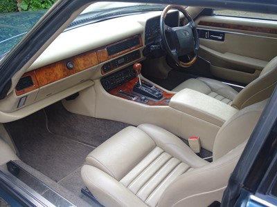 Lot 44 - 1993 Jaguar XJS 4.0 'Hatchback'