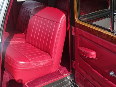 Lot 53 - 1948 Bentley MK VI Saloon