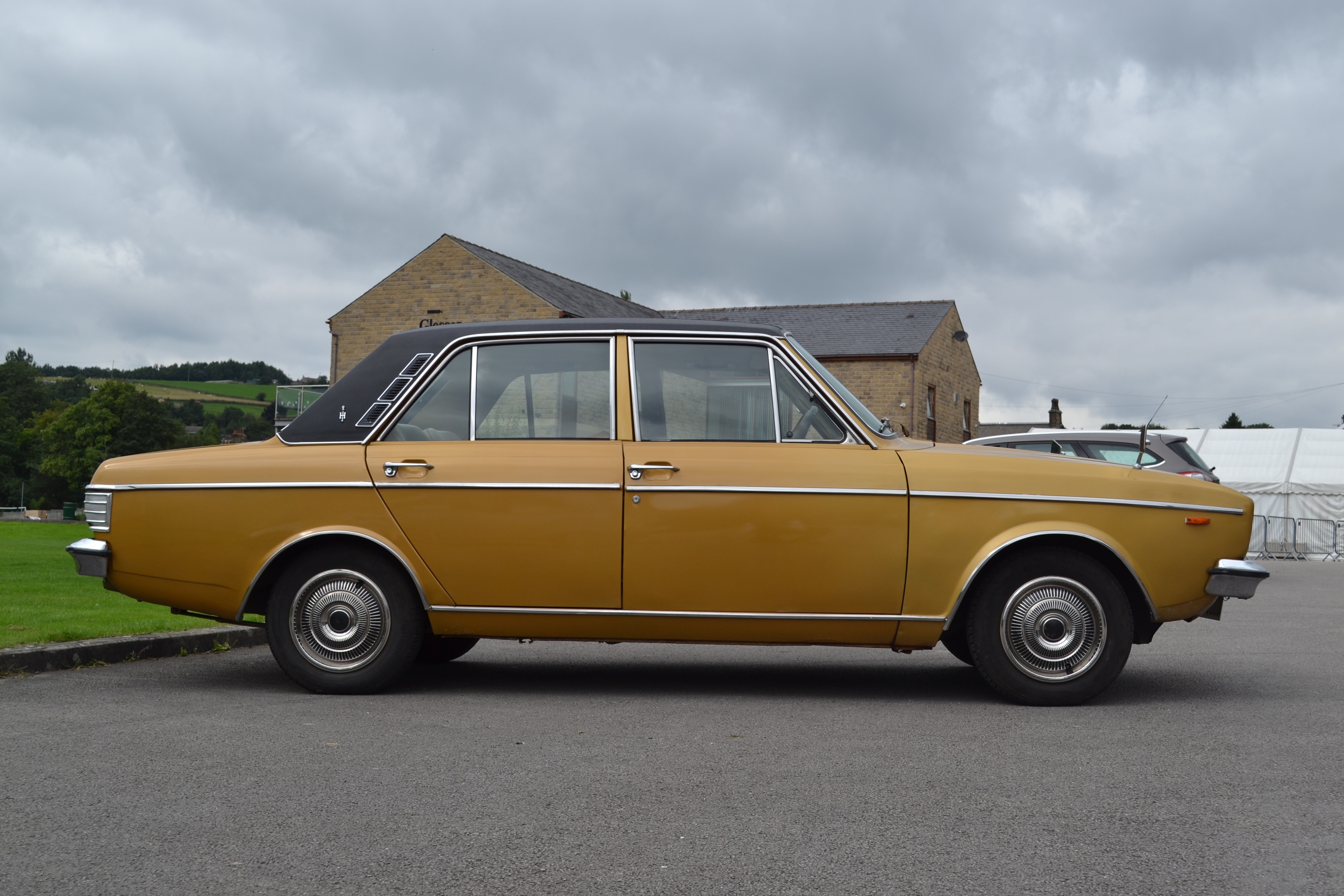 Lot 42 - 1976 Humber Sceptre