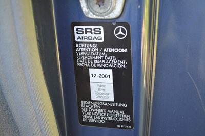 Lot 6 - 1992 Mercedes-Benz SL 300