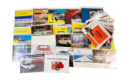 Lot 51 - Quantity of Morris Sales Brochures